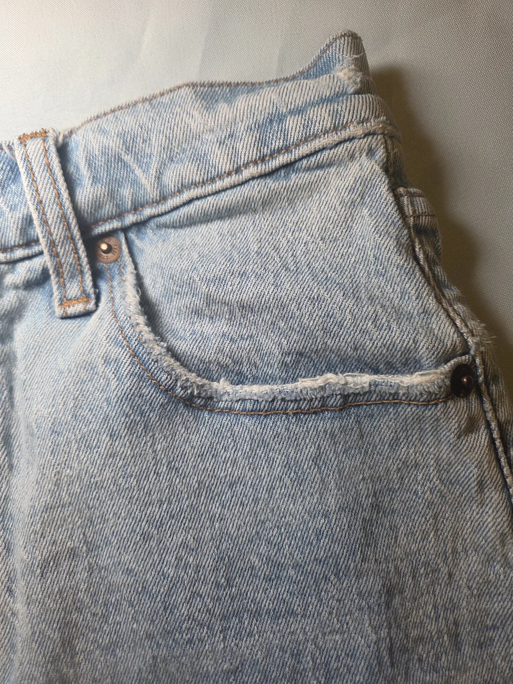 Abercrombie & Fitch Dad Short High Rise Womens 27  Distressed Denim Shorts - Picture 7 of 13